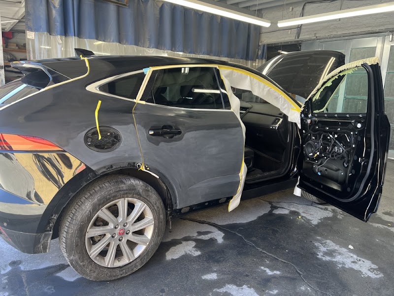 Cochran Auto Body & Royal Auto Body and Paint in Los Angeles