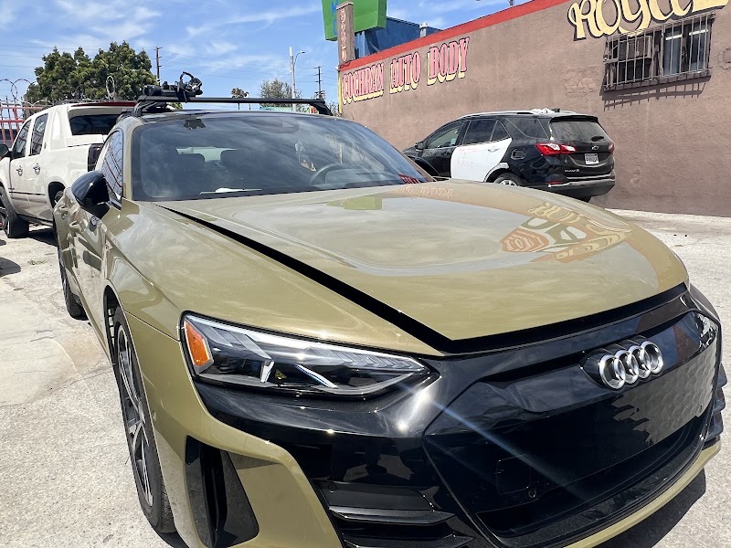 Cochran Auto Body & Royal Auto Body and Paint in Los Angeles